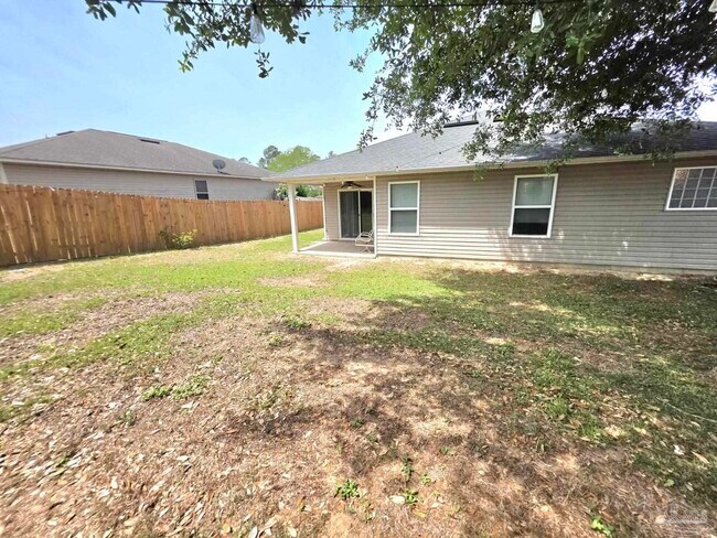 Building Photo - 197 Millet Cir