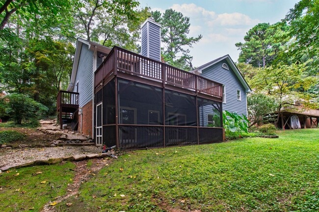 Building Photo - Spacious 4-Bedroom Carrboro Home with Dual Primary Suites & Community Amenities