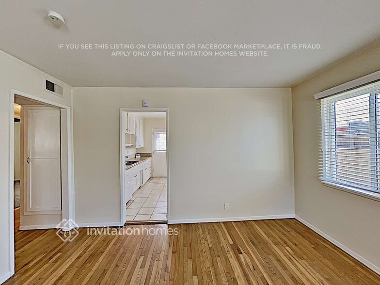 Building Photo - 14804 Rayfield Dr