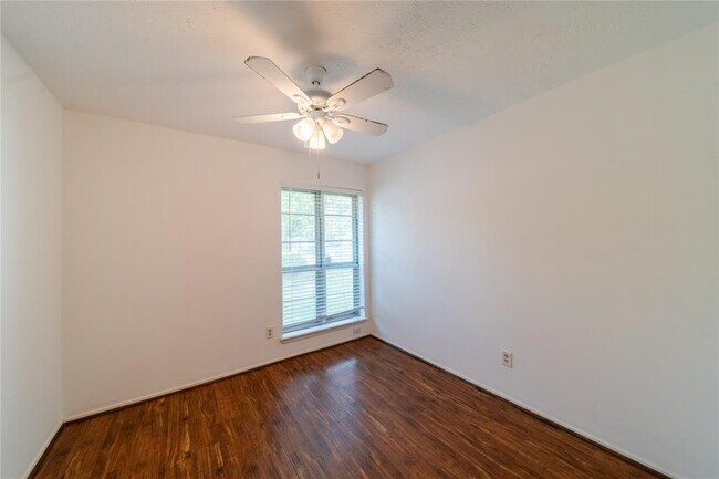 Building Photo - 23211 Cimber Ln