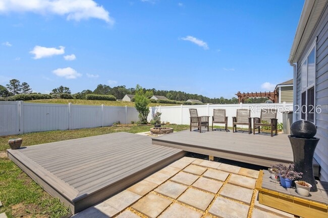 Building Photo - 208 Horizon Trl