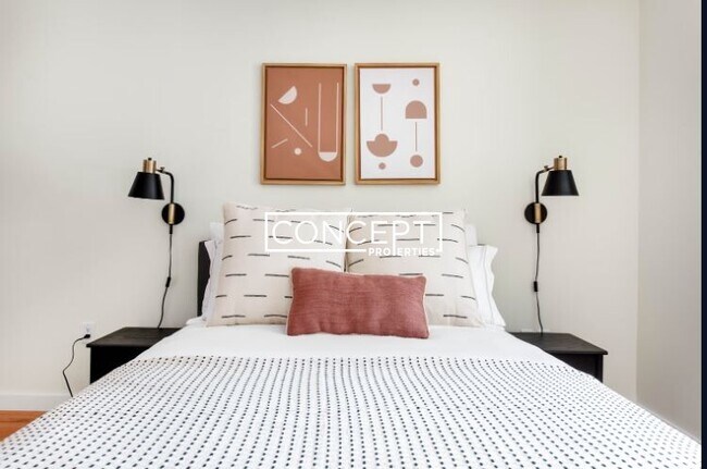 Building Photo - 9 Miner St