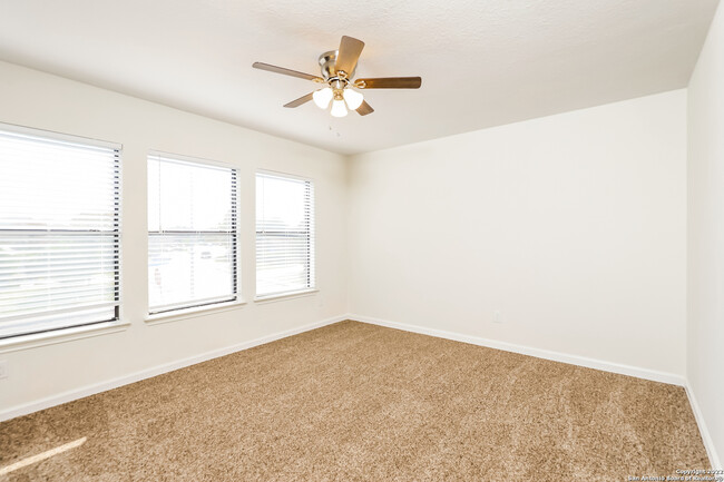 Building Photo - 9879 Highland Creek