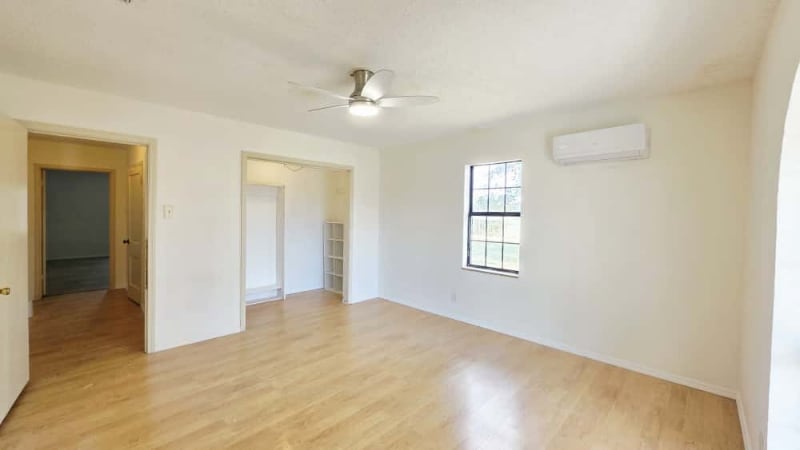 Building Photo - 500 W 47th St