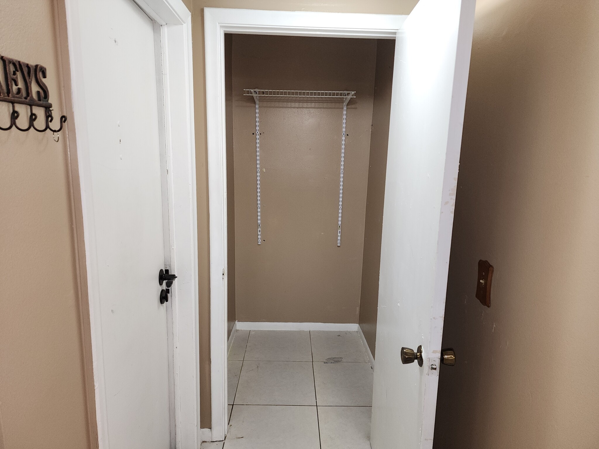 Building Photo - 8600 SW 149th Ave