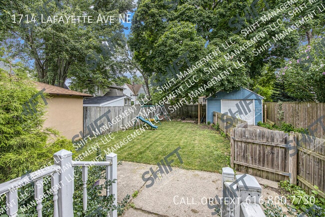 Building Photo - 1714 Lafayette Ave NE