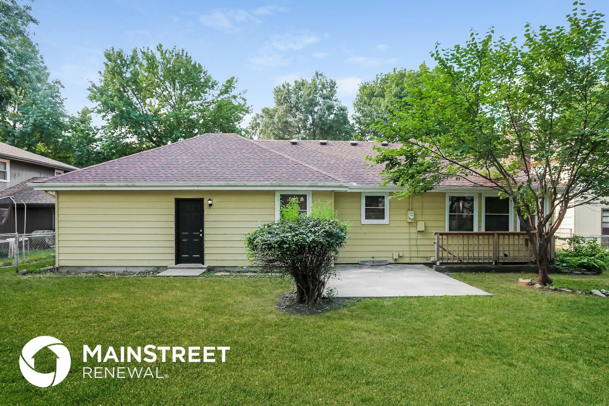 Building Photo - 516 Concord St