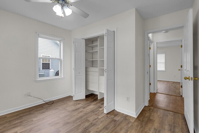 Building Photo - 108 Luke Ct