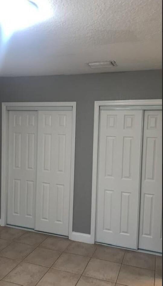 Building Photo - 407 SE 3rd Ave