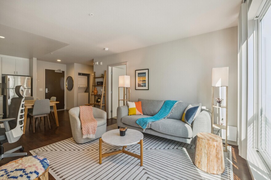 Building Photo - 1600 15th St