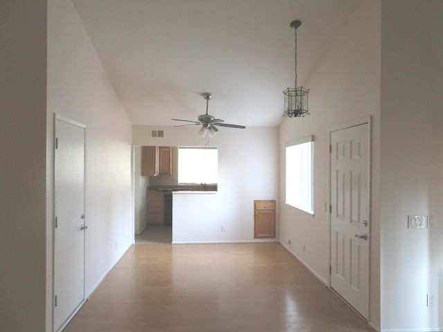 Building Photo - 4509 E vistapark Dr