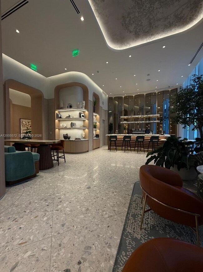 Building Photo - 77 SE 5th St