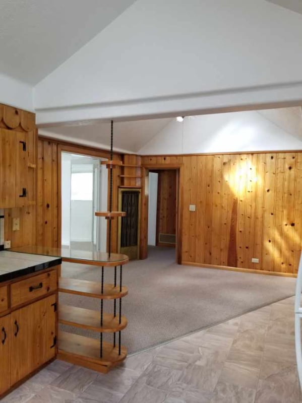 Building Photo - 1481 Chicago Creek Rd