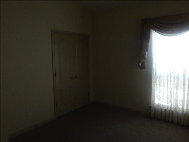 Building Photo - 353 Resler Ridge Dr