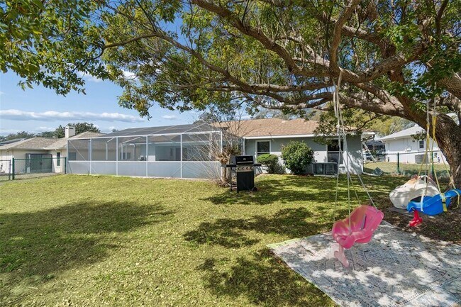 Building Photo - 1062 Greenturf Rd