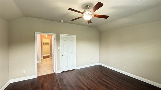 Building Photo - 1001 Perennial Ln