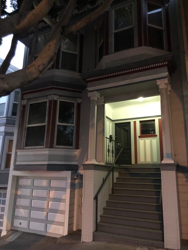 Primary Photo - 1308 Dolores St