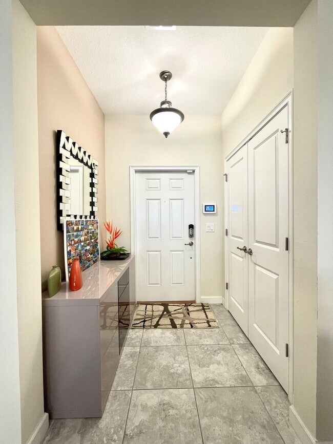 Building Photo - Available Move In 06/01! - Beautiful 3 Bed...