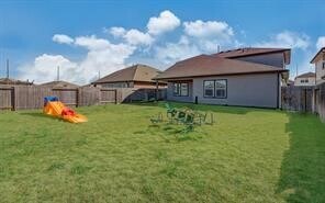 Building Photo - 327 John House Ln