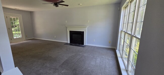 Building Photo - 3508 Selway Dr