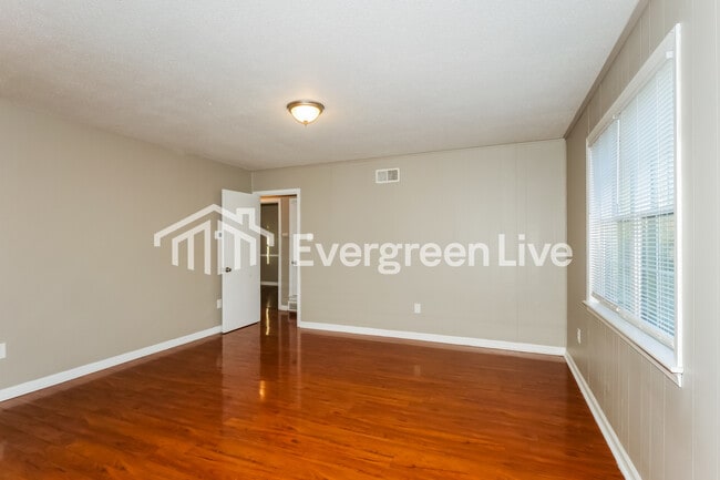 Building Photo - 3842 Kipling Ave