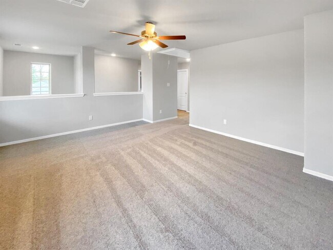 Building Photo - 847 Redinger Ridge Dr