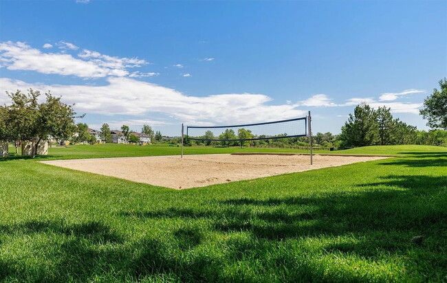 Building Photo - Spacious 2 bedroom, 2 bathroom condo for r...