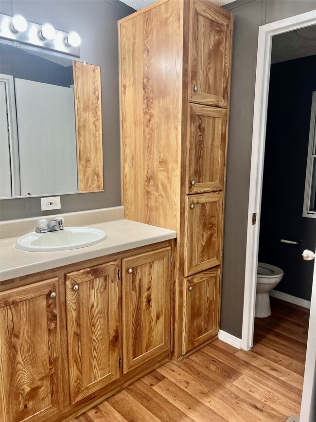 Building Photo - 20647 Shady Ln