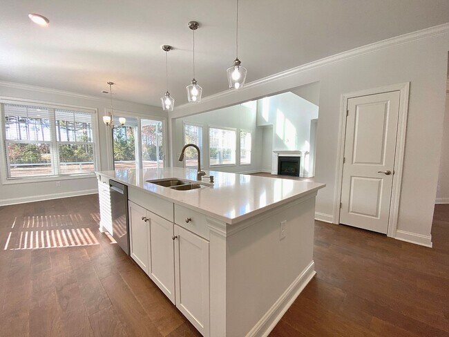 Building Photo - Stunning 6 bedroom in Cane Bay loaded with...