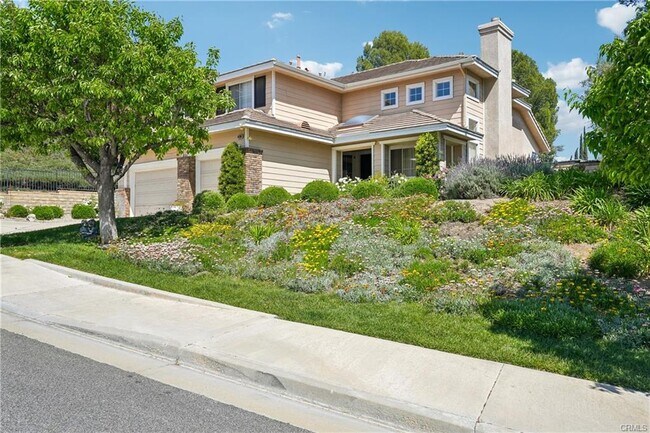 Building Photo - 14280 Yellowstone Ln