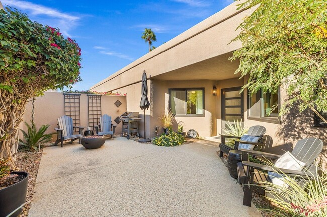 Building Photo - 76658 Daffodil Dr