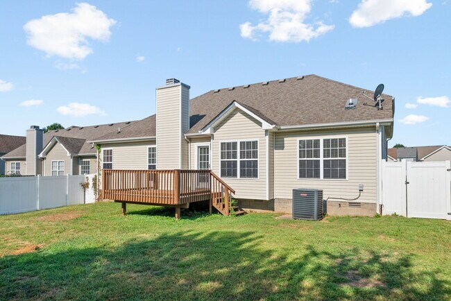 Building Photo - 3735 N Cindy Jo Dr