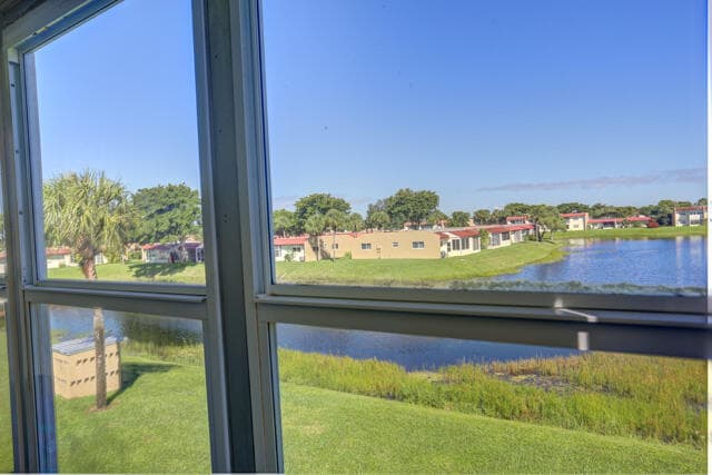 Building Photo - 235 Golden River Dr