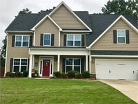Building Photo - Carolina Lakes Gated Community!!