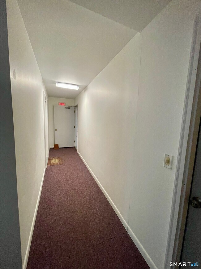 Building Photo - 31 Glenwood Ave