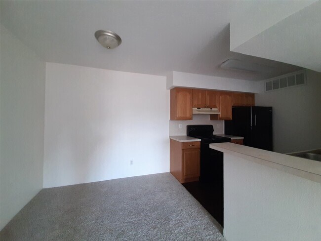 Building Photo - 12955 Woodforest Blvd