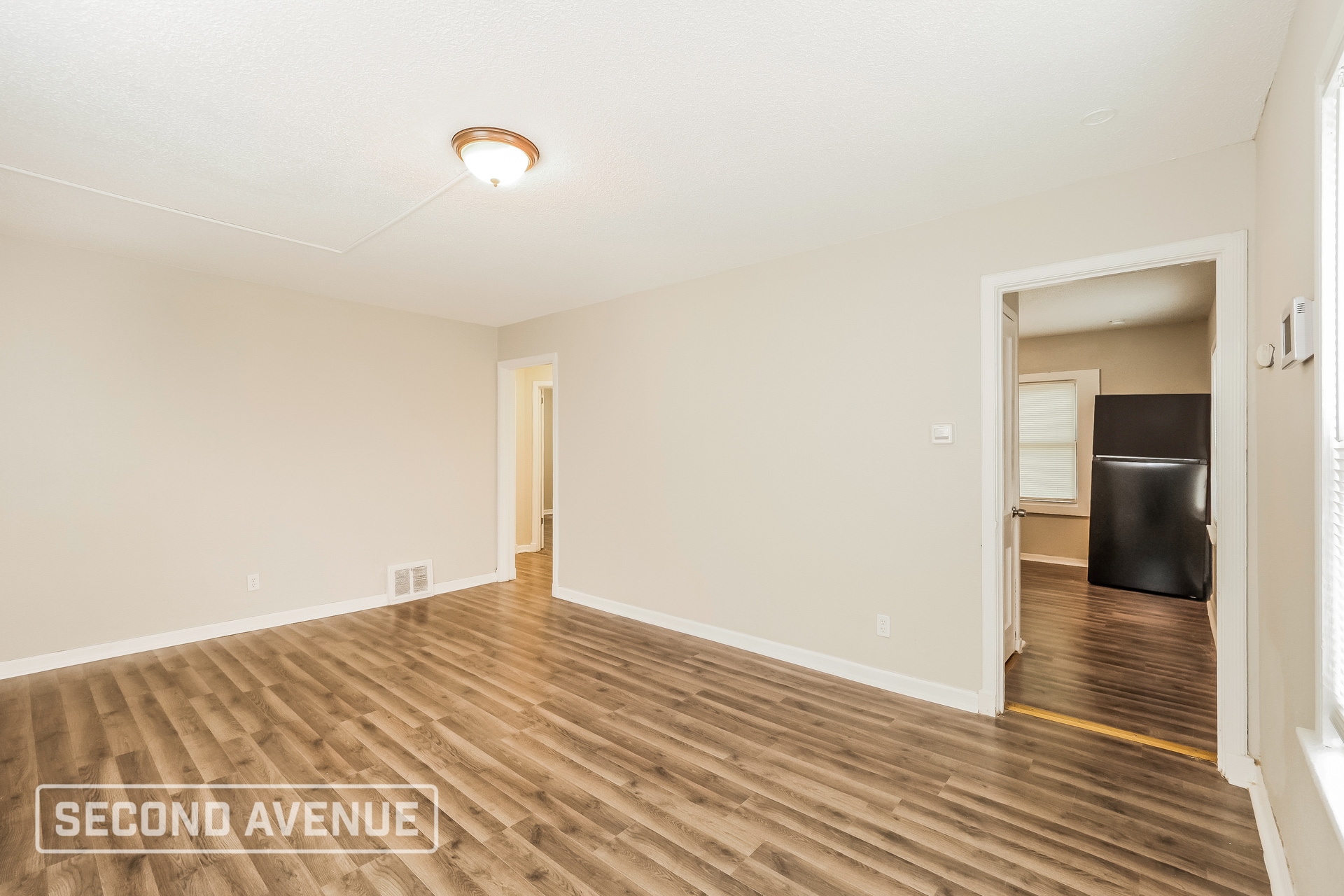 Building Photo - 4412 Kensington Ave