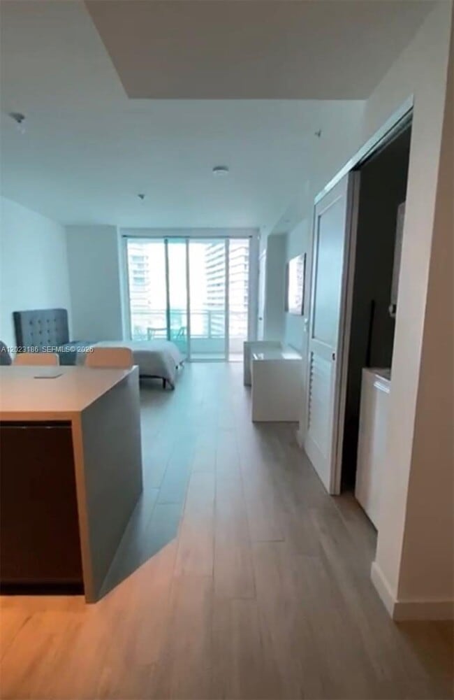 Building Photo - 1080 Brickell Ave