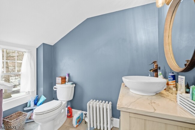 Building Photo - 92 Myrtle Ave