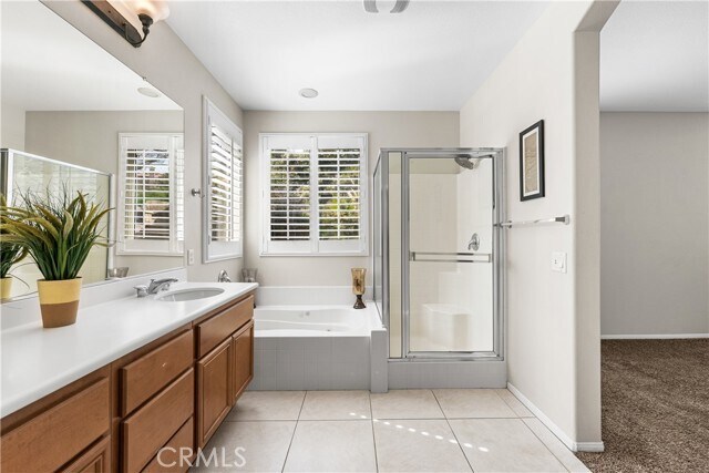 Building Photo - 39951 Capland Dr