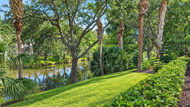 Building Photo - 9970 Rookery Cir