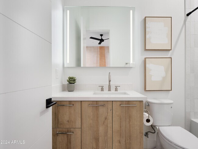 Building Photo - 13649 N 88th Pl