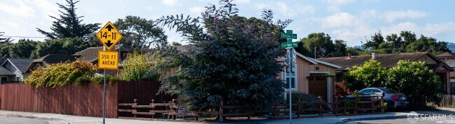 Building Photo - 40 Encina Ave