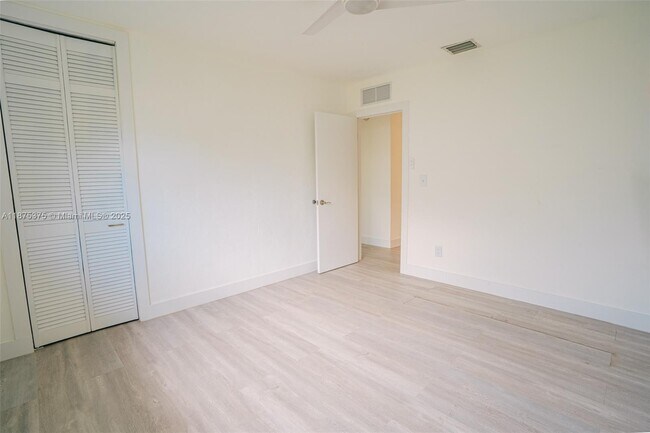 Building Photo - 8251 SW 30th St