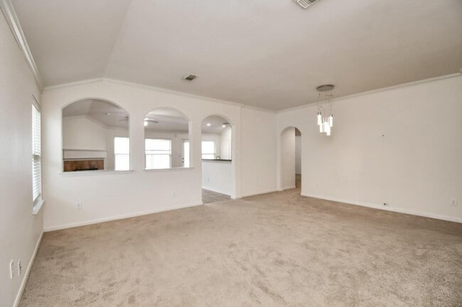 Building Photo - 12818 Schiller Park Ln