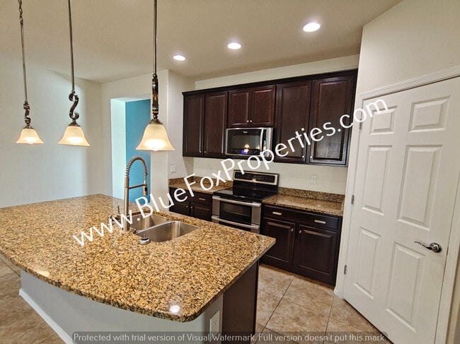 Building Photo - 11007 E White Sage Dr