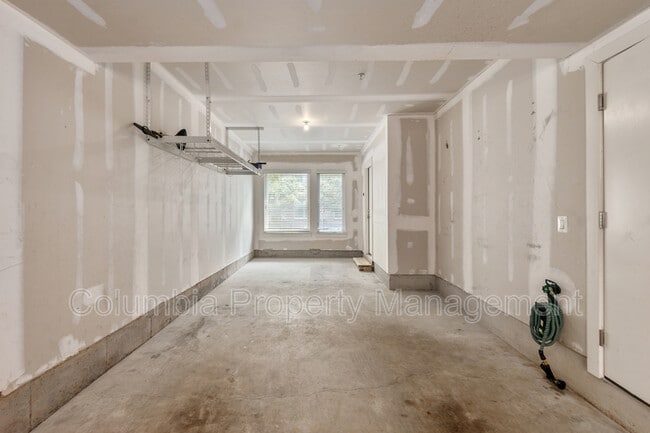 Building Photo - 4516 Kennedy St