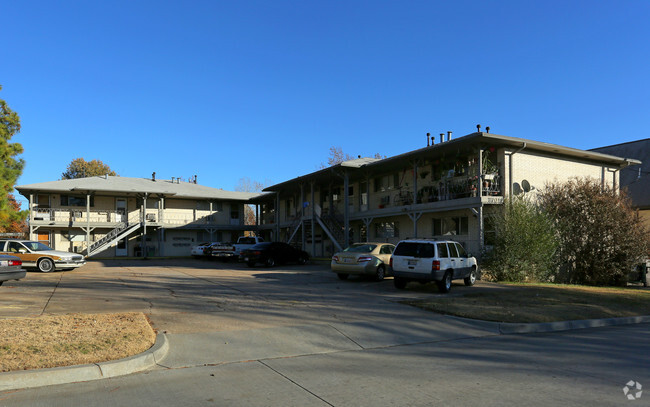Primary Photo - 3701 S Indianapolis Ave