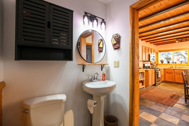 Building Photo - 43615 Wolf Rd