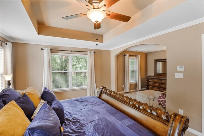 Building Photo - Beautiful 5-Bed, 3-Bath Craftsman Home Near Kennesaw Mountain